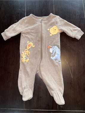 Disney Gray Footed One-Piece with Winnie the Pooh, Tigger & Eeyore